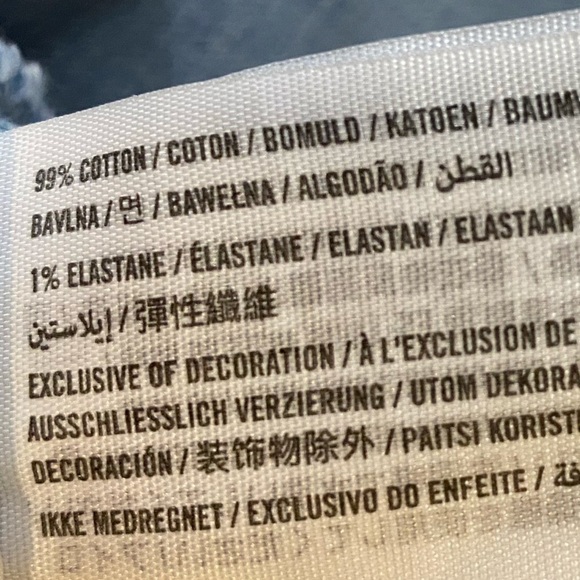 HOLLISTER Jean shorts size 7 - Picture 5 of 14